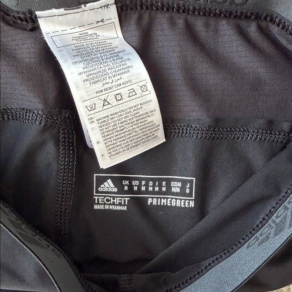 Adidas Mens Techfit Black compression pants - Picture 4 of 4